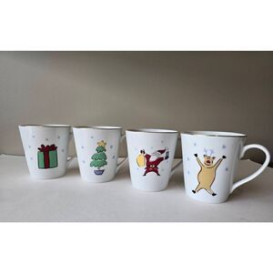 Merry Brite Set of four cups Christmas theme